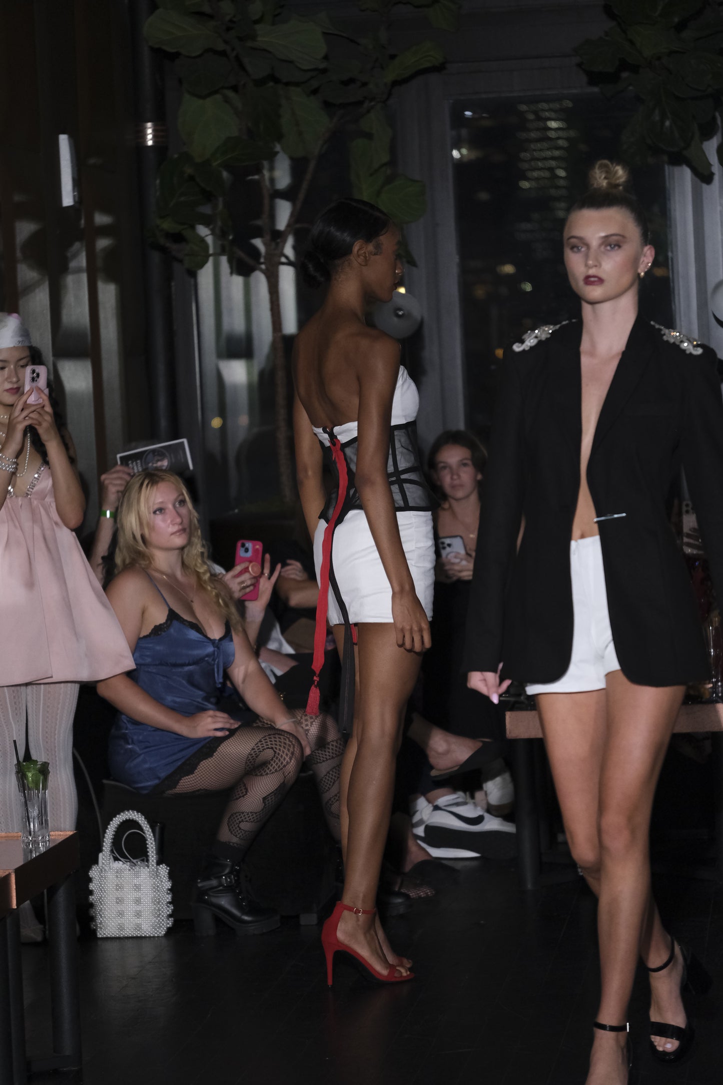 Runway Looks 4 and 5 Photographer @vincentheels 